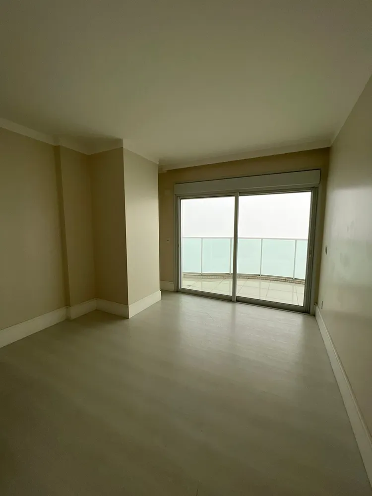 Cobertura, 3 quartos, 245 m² - Foto 5