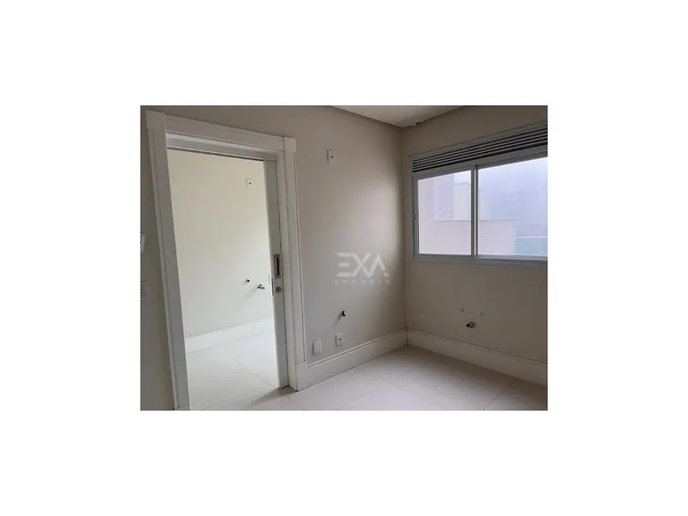 Apartamento, 3 quartos, 254 m² - Foto 4