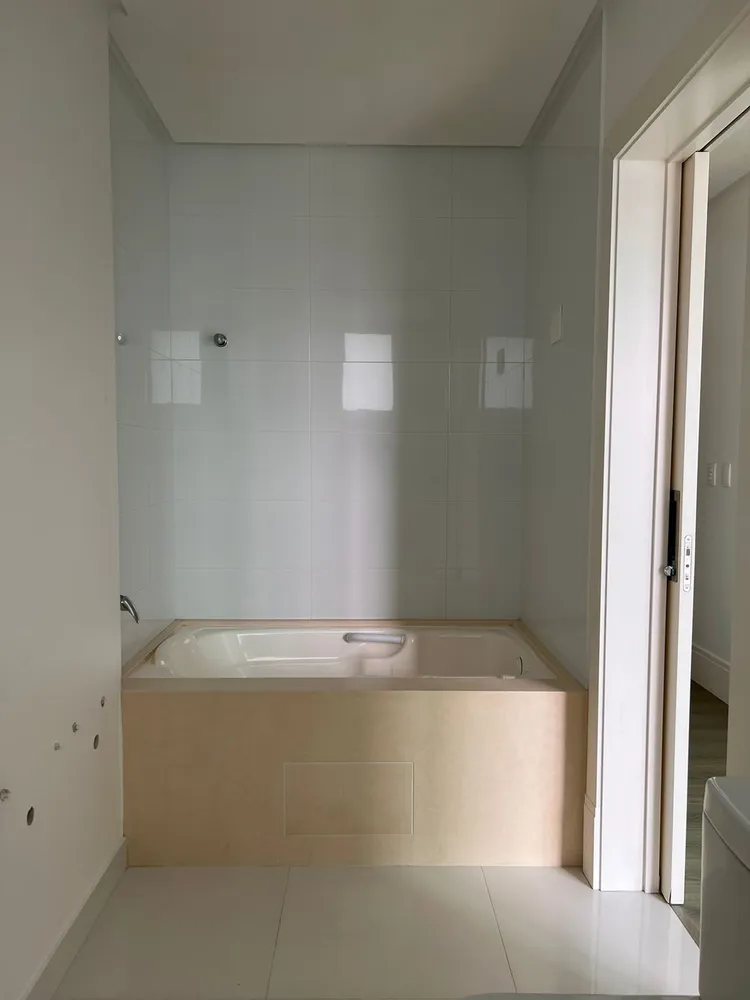 Apartamento, 3 quartos, 162 m² - Foto 4