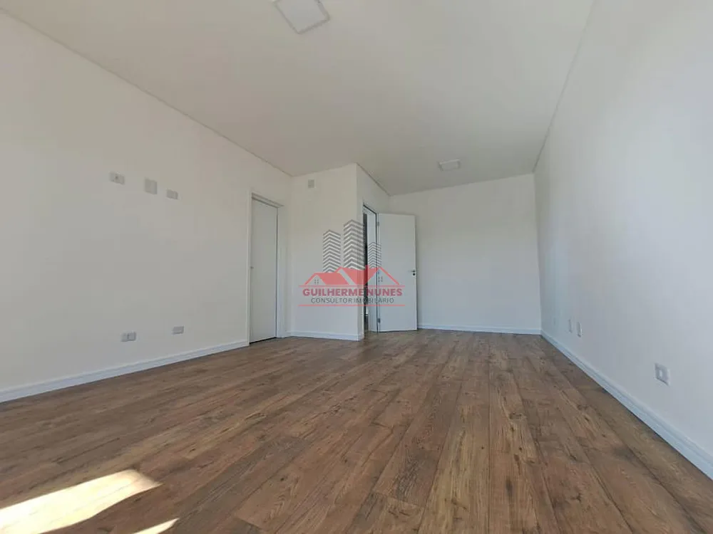Sobrado, 3 quartos, 198 m² - Foto 2