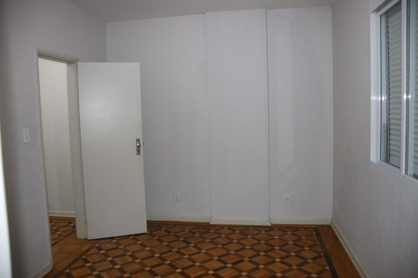 Apartamento para alugar com 2 quartos, 120m² - Foto 10