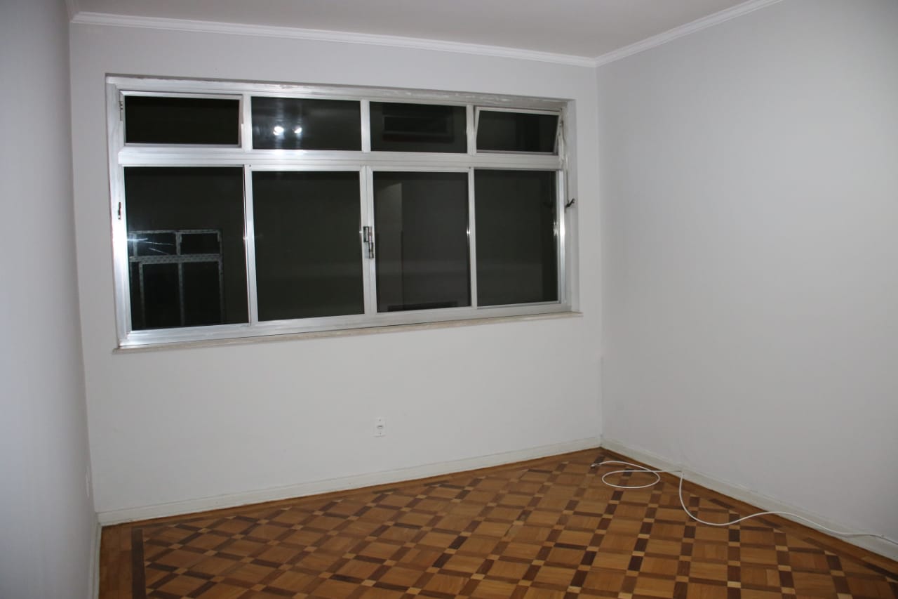 Apartamento para alugar com 2 quartos, 120m² - Foto 1