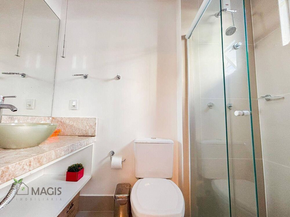 Apartamento à venda com 3 quartos, 256m² - Foto 43