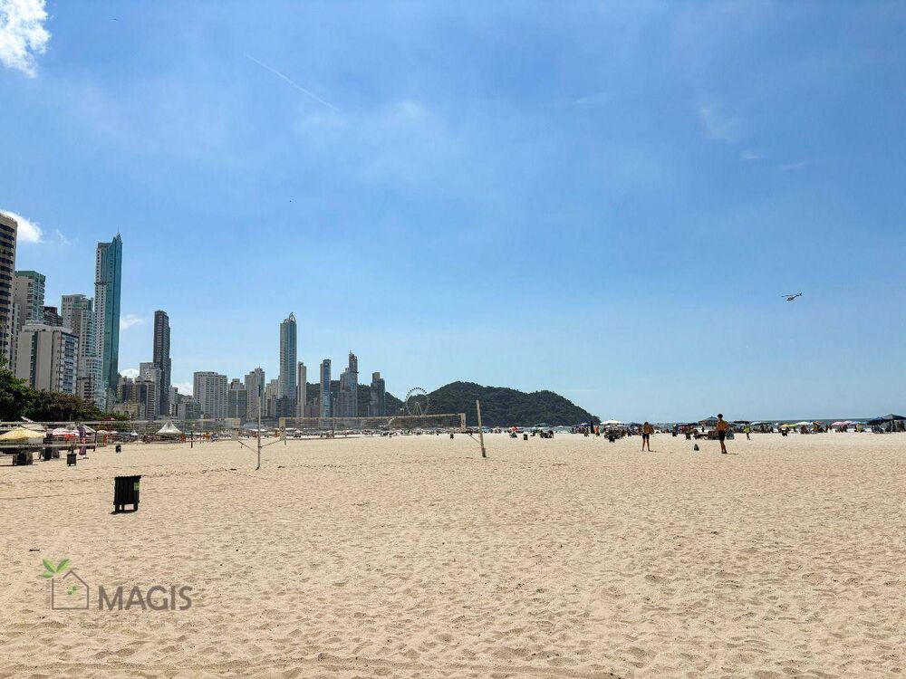 Apartamento à venda com 3 quartos, 256m² - Foto 50