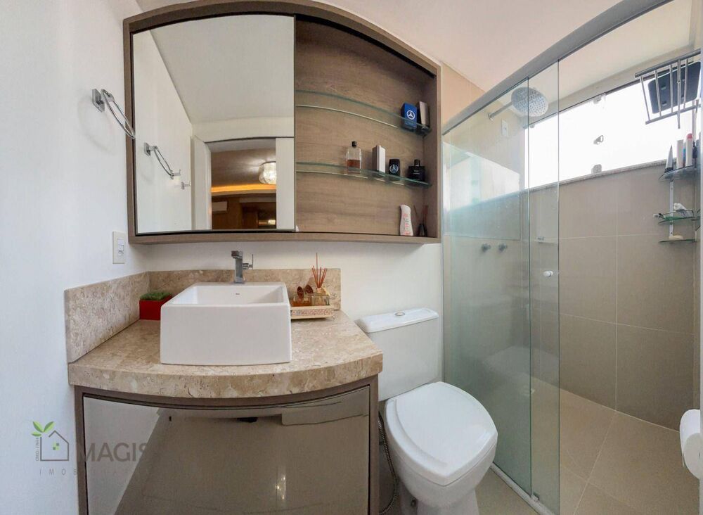 Apartamento à venda com 3 quartos, 256m² - Foto 37