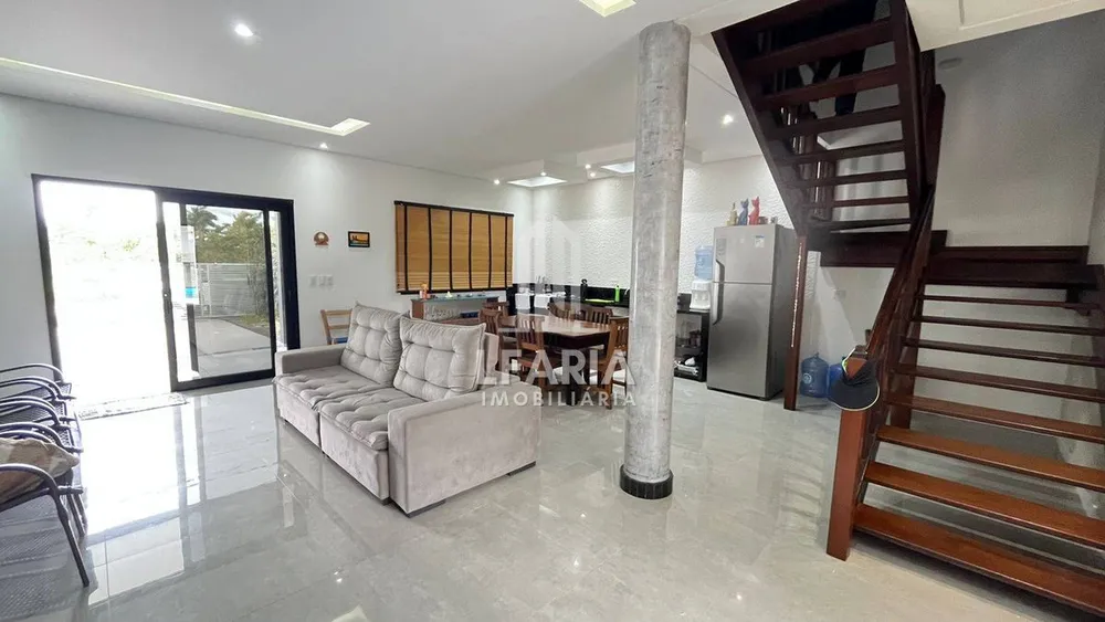 Casa, 2 quartos, 192 m² - Foto 2