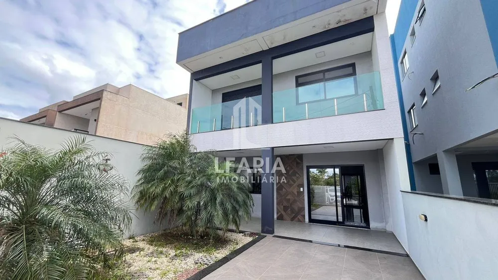 Casa, 2 quartos, 192 m² - Foto 1