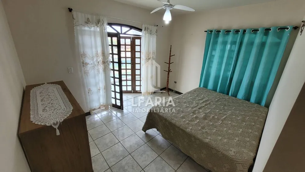 Casa, 5 quartos, 318 m² - Foto 9