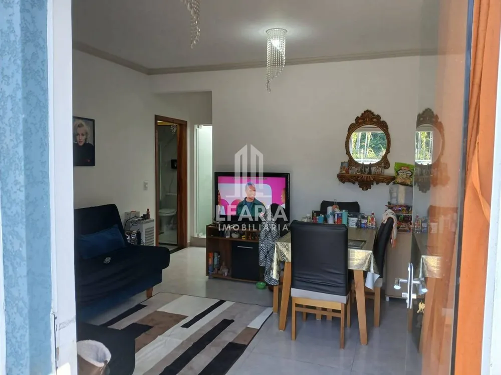 Casa, 2 quartos, 51 m² - Foto 2
