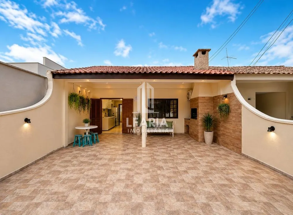Casa, 2 quartos, 112 m² - Foto 1