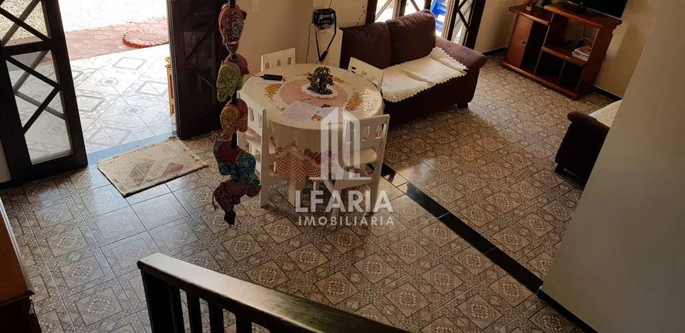 Casa, 3 quartos, 270 m² - Foto 3