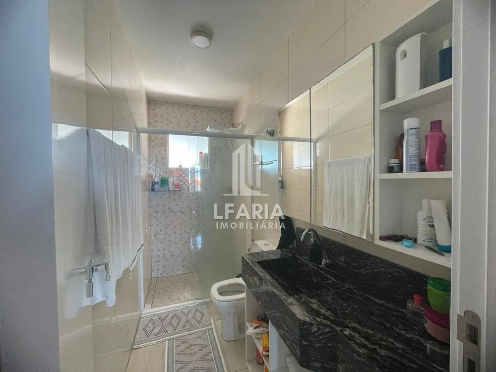 Casa, 4 quartos, 198 m² - Foto 2