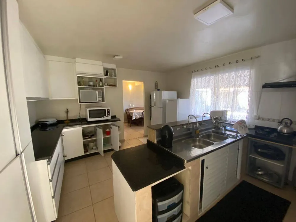 Casa, 5 quartos, 250 m² - Foto 1