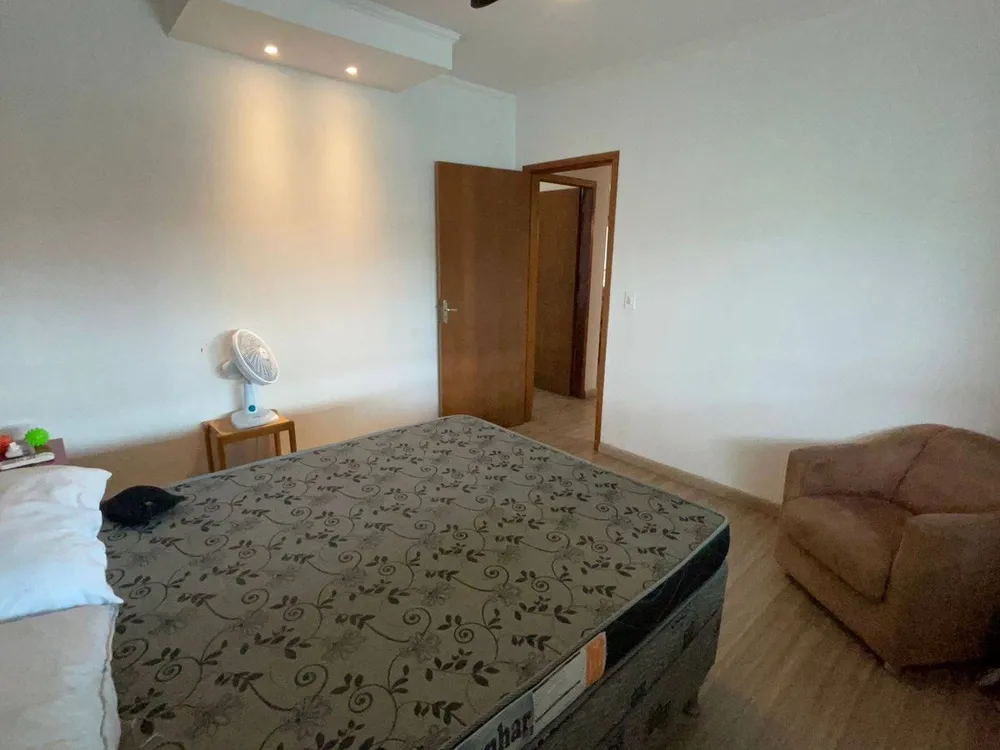 Casa, 3 quartos, 327 m² - Foto 11