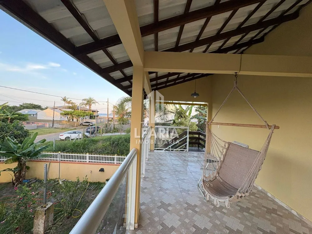 Casa, 3 quartos, 185 m² - Foto 2