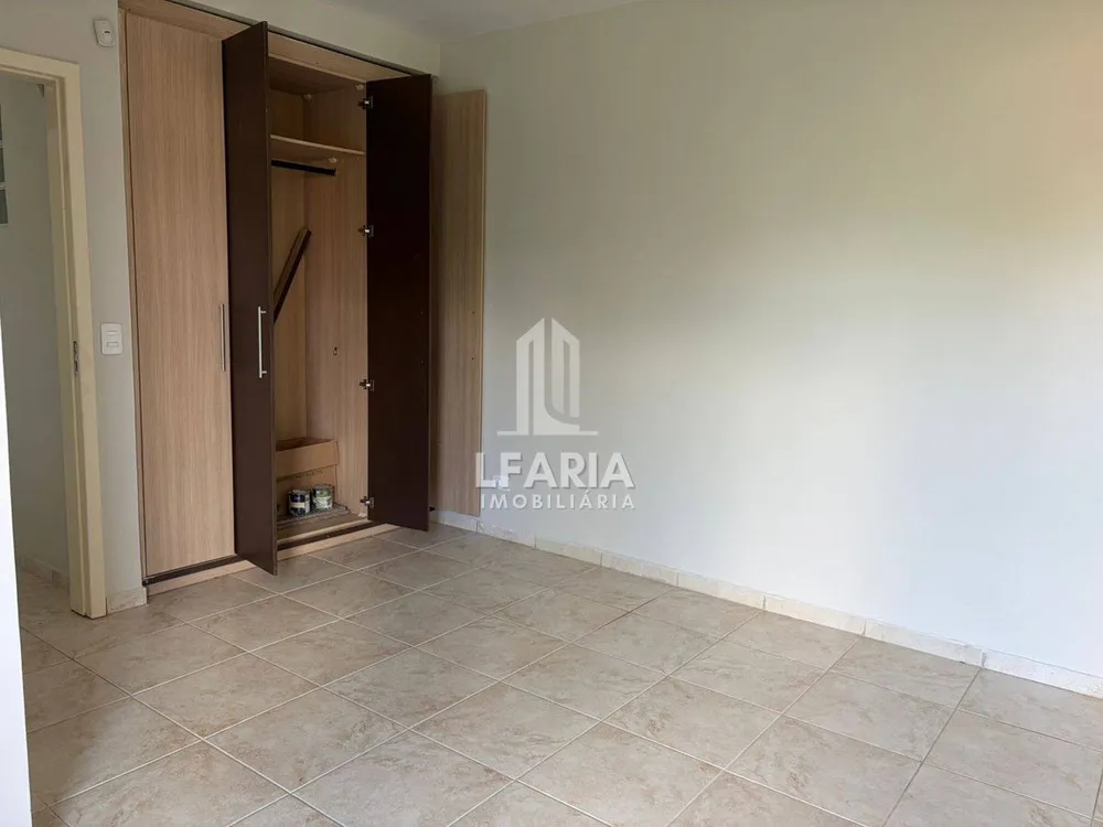 Casa, 5 quartos, 450 m² - Foto 1