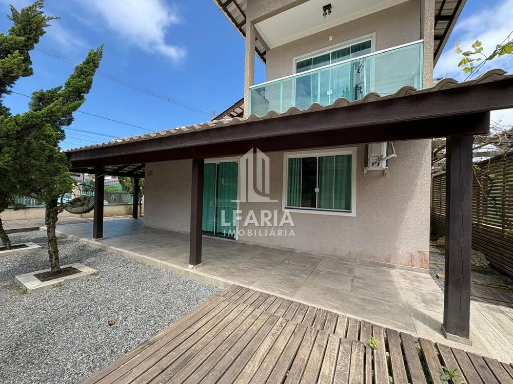 Casa, 4 quartos, 211 m² - Foto 2