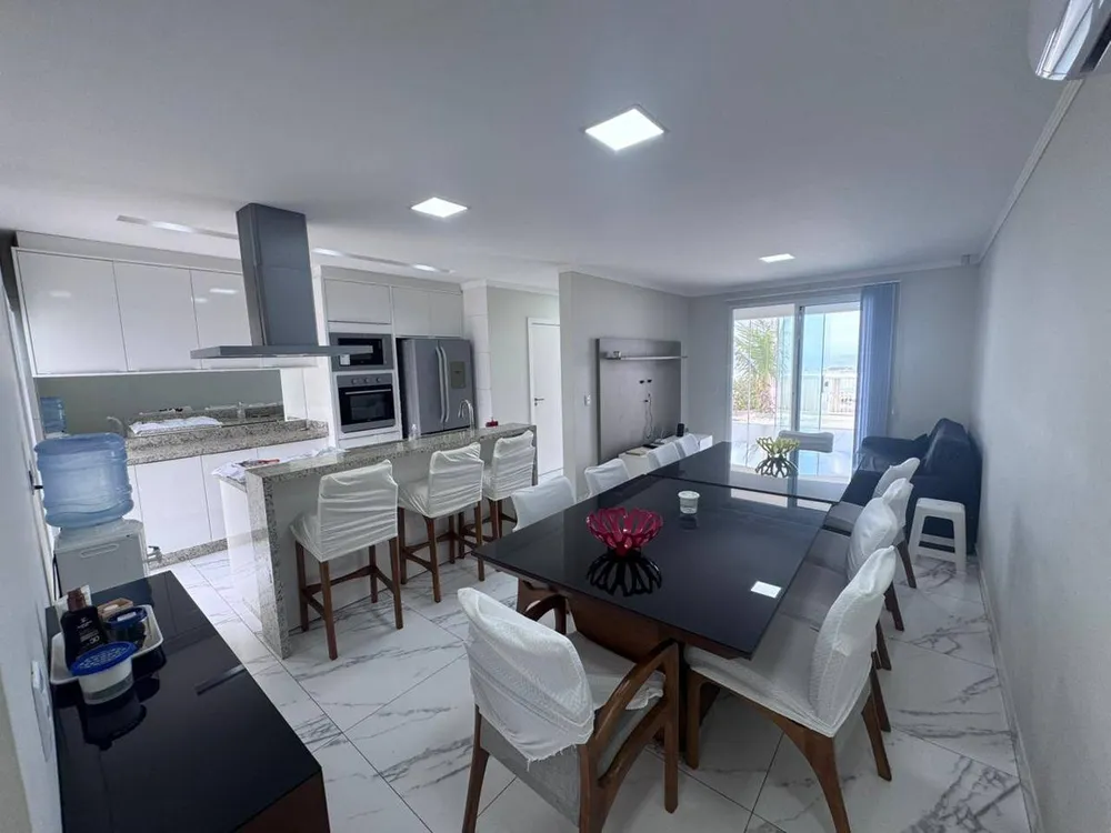Casa, 4 quartos, 171 m² - Foto 1