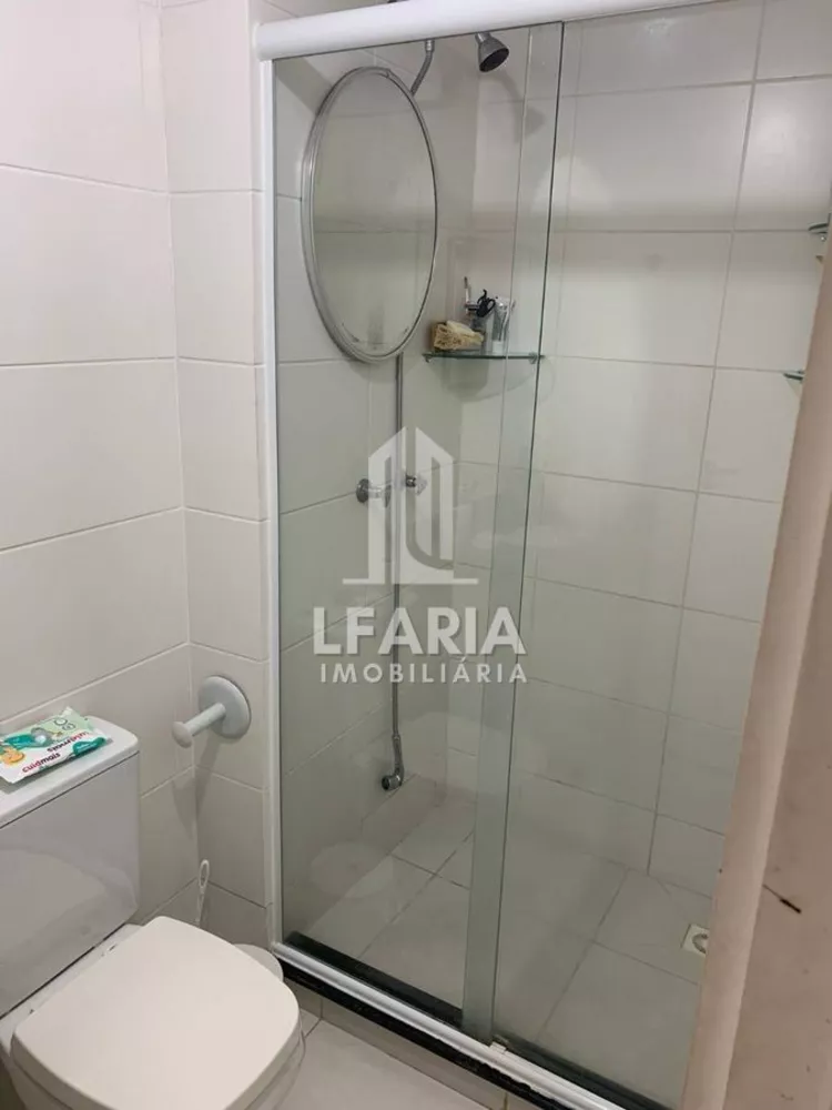 Apartamento à venda com 2 quartos, 75m² - Foto 6