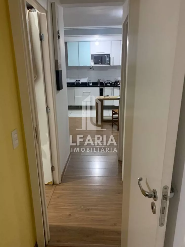 Apartamento à venda com 2 quartos, 75m² - Foto 7