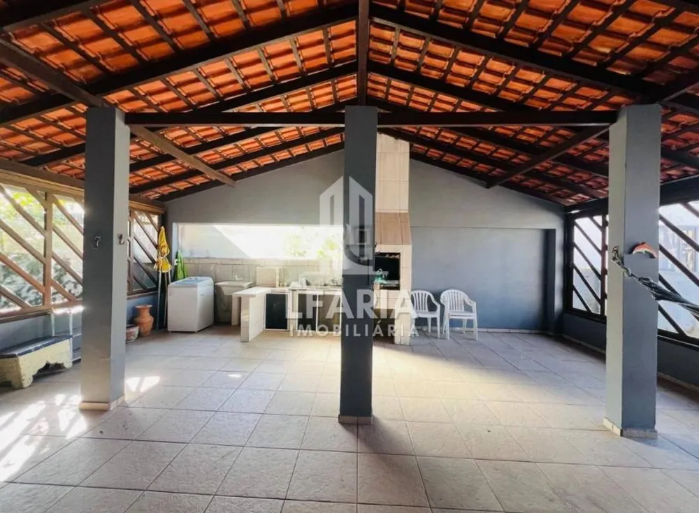 Casa, 3 quartos, 191 m² - Foto 4