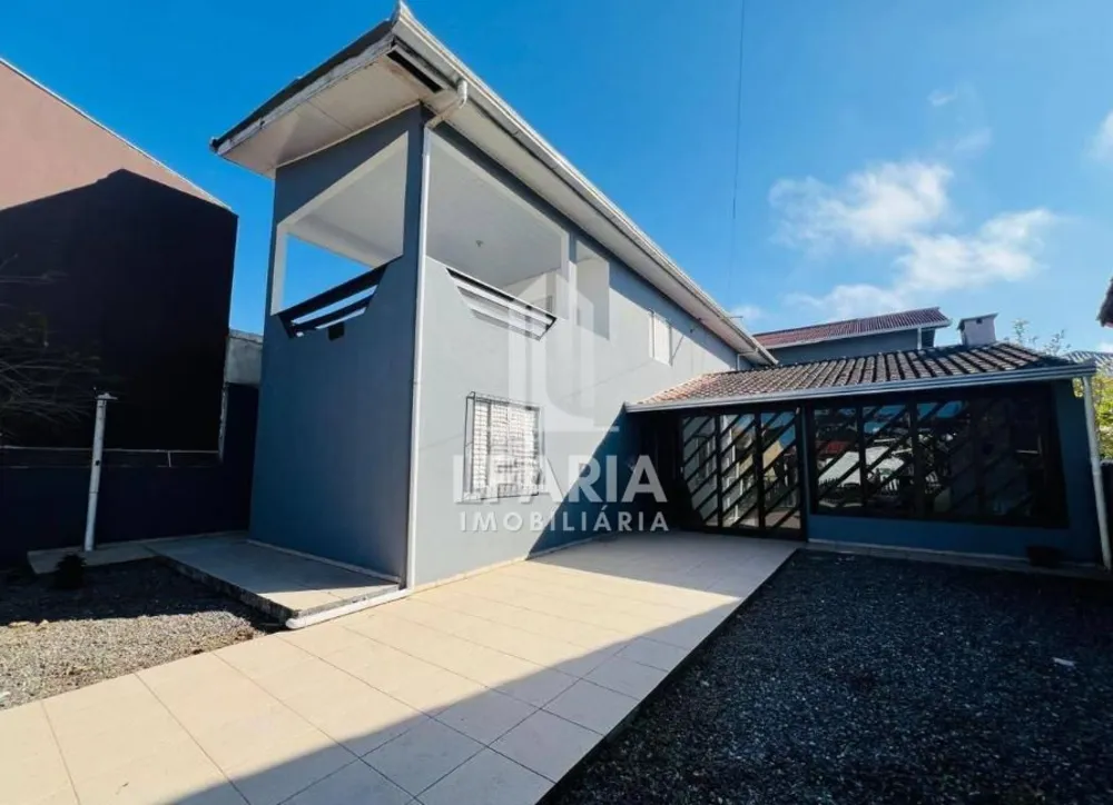 Casa, 3 quartos, 191 m² - Foto 1