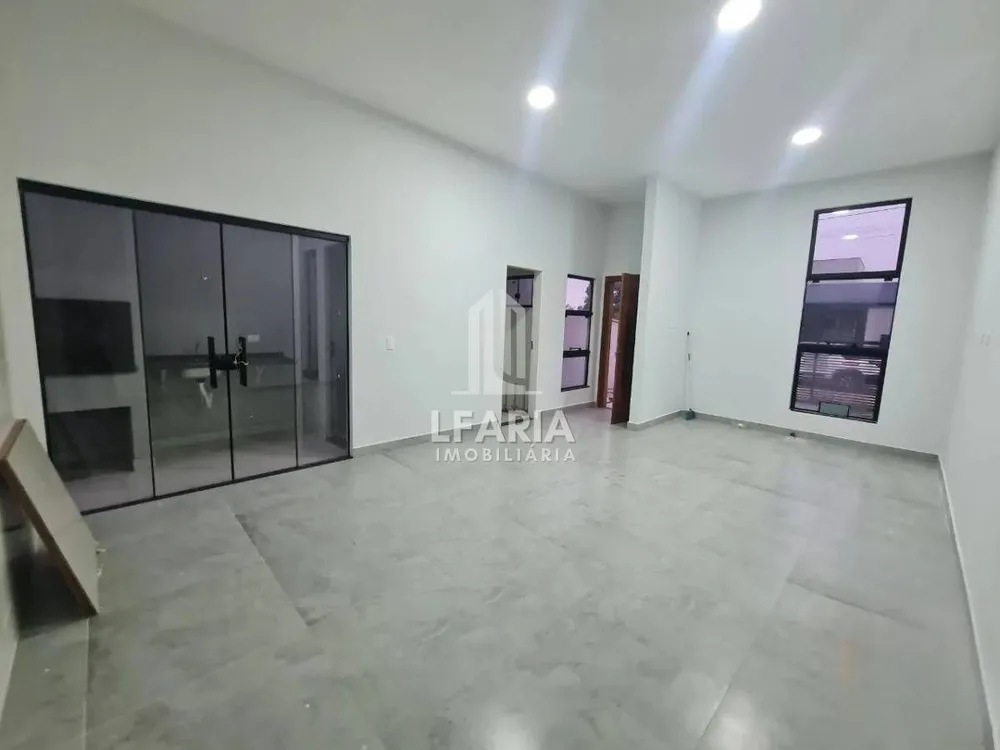 Casa, 3 quartos, 70 m² - Foto 2