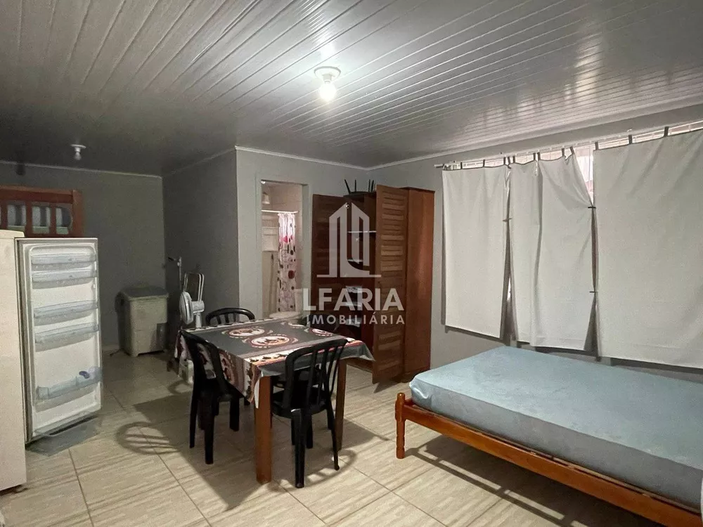 Casa à venda com 3 quartos, 84m² - Foto 8