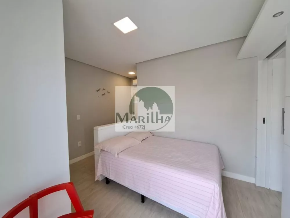 Cobertura, 3 quartos, 205 m² - Foto 4