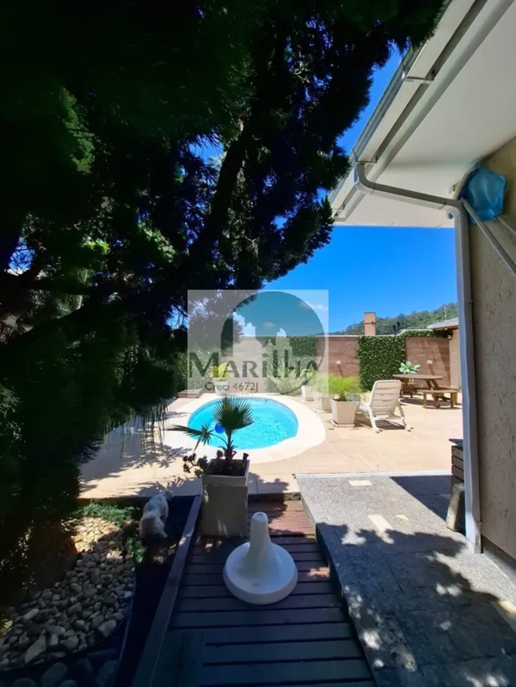 Sobrado, 3 quartos, 450 m² - Foto 1