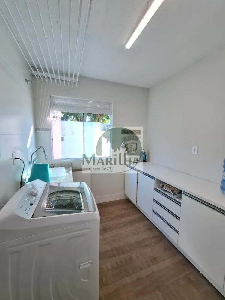 Sobrado, 3 quartos, 455 m² - Foto 1