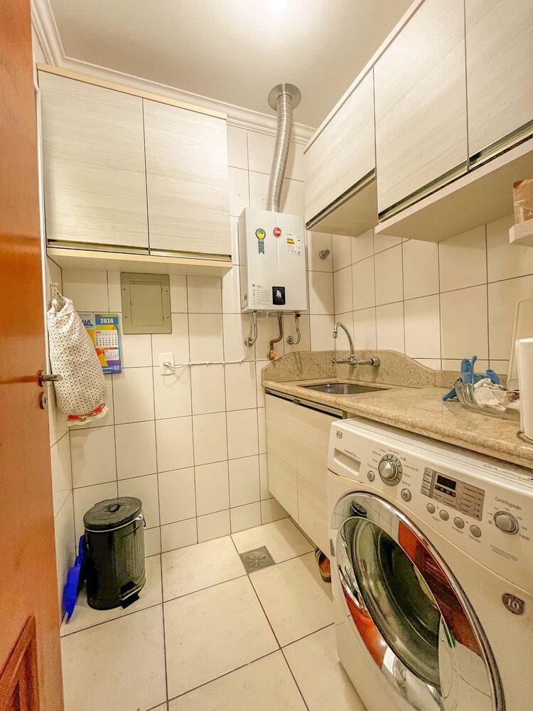 Cobertura à venda com 3 quartos, 160m² - Foto 1