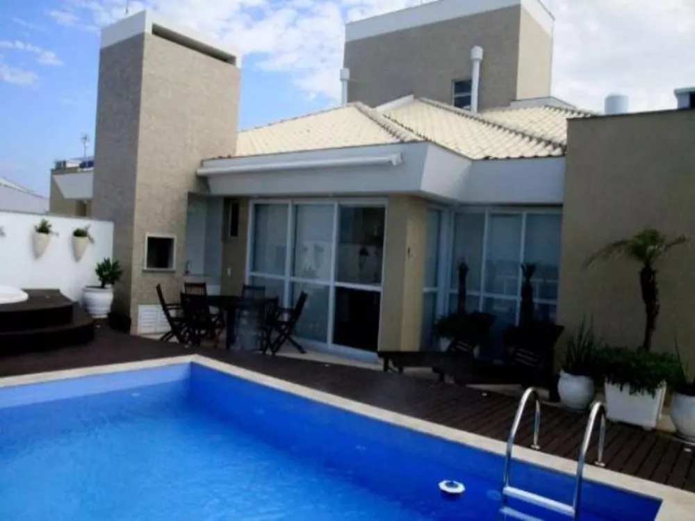 Cobertura, 3 quartos, 228 m² - Foto 4