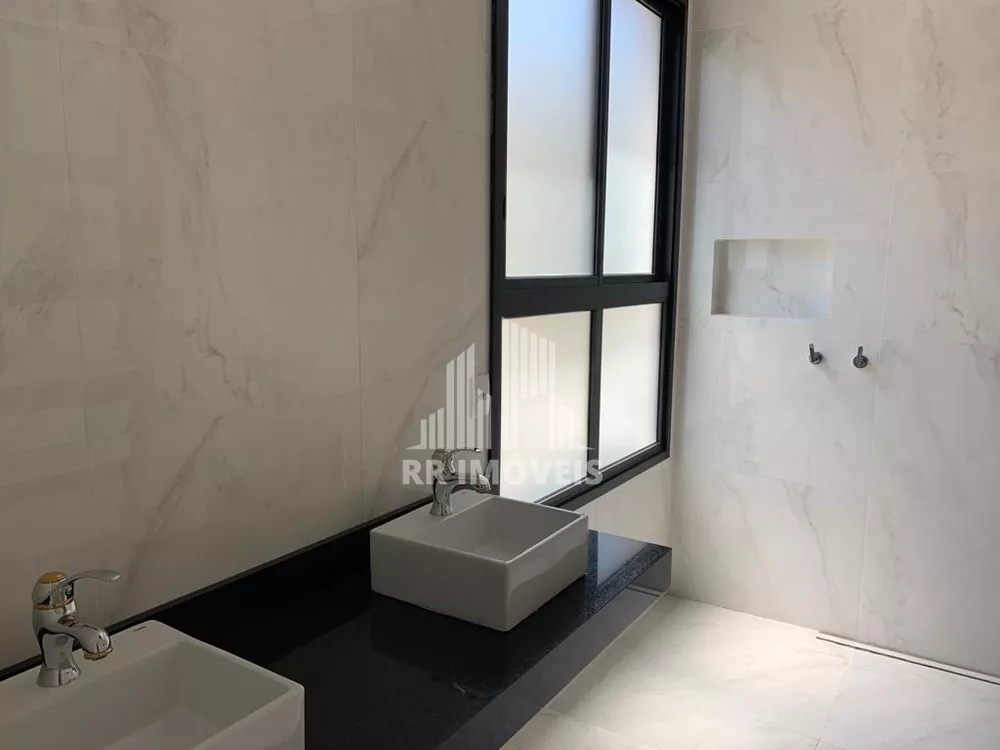 Casa à venda com 3 quartos, 340m² - Foto 12