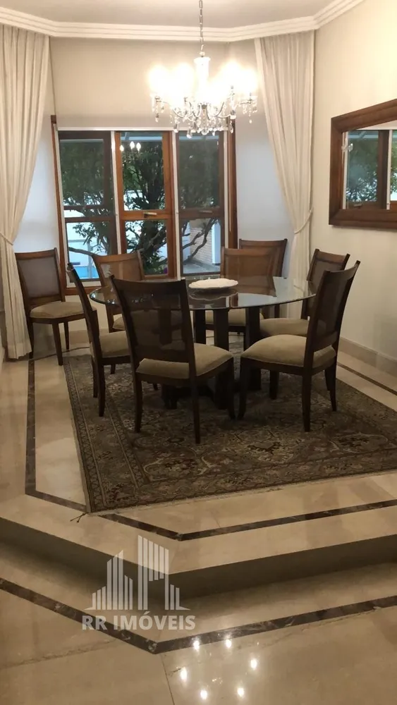 Casa, 4 quartos, 346 m² - Foto 1