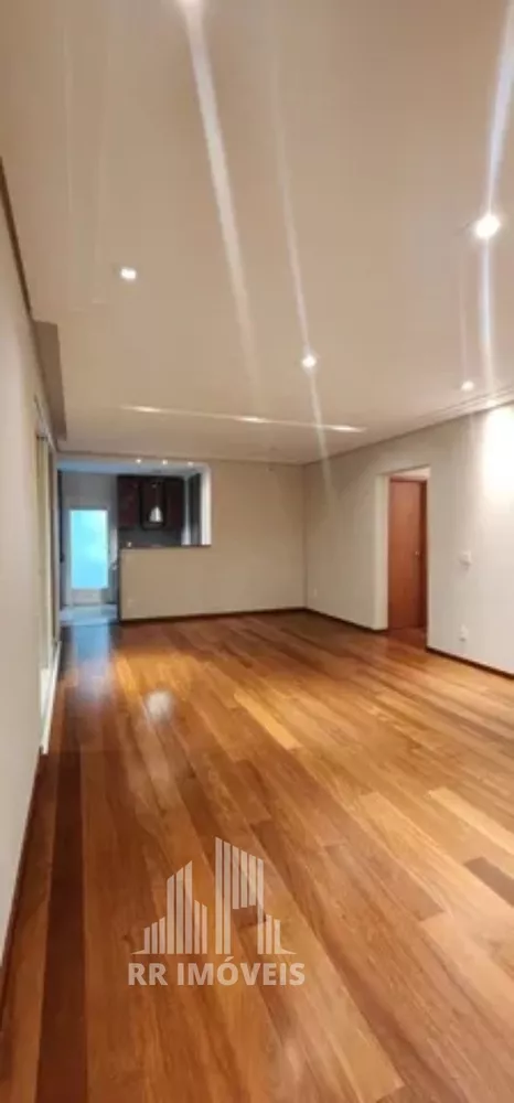 Apartamento à venda com 4 quartos, 156m² - Foto 4