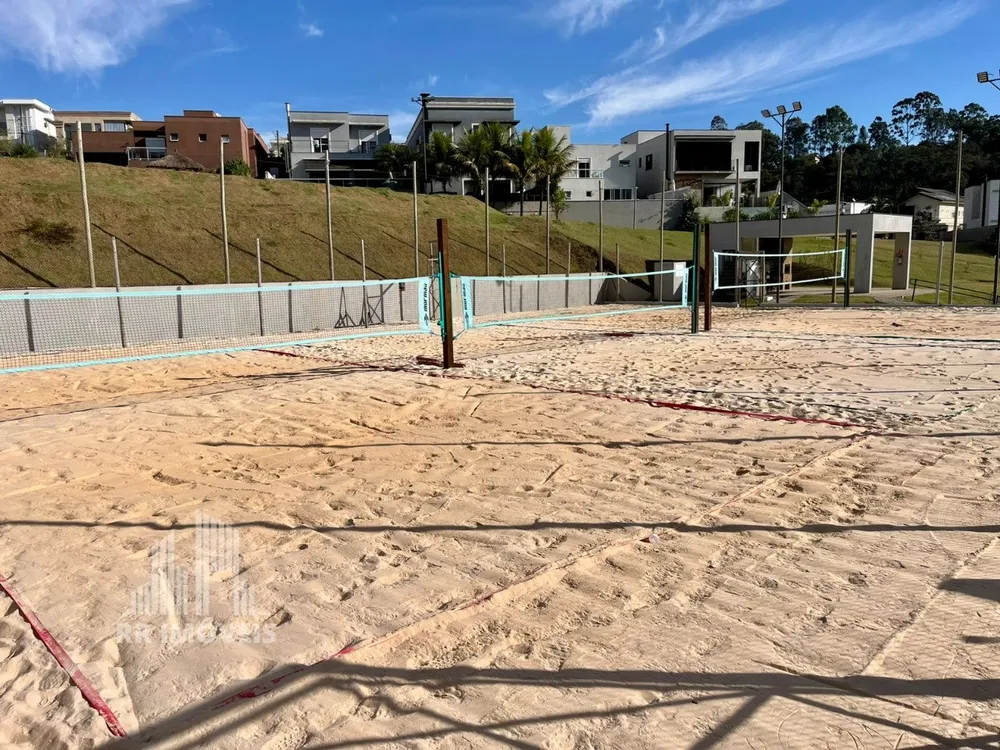 Casa, 3 quartos, 250 m² - Foto 6