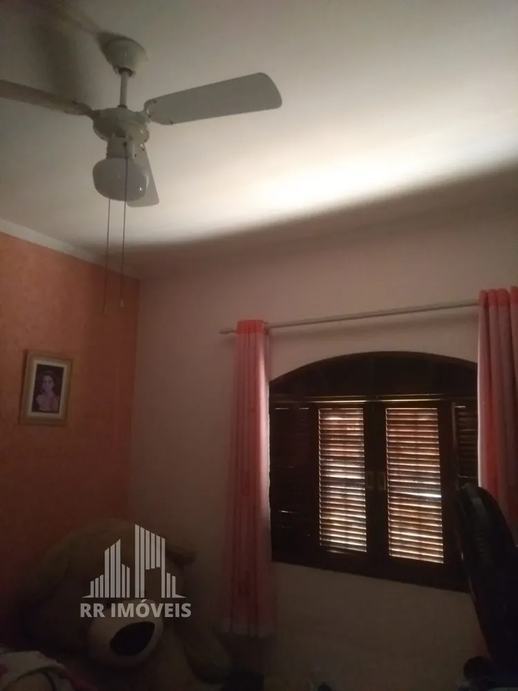 Casa, 3 quartos, 285 m² - Foto 2