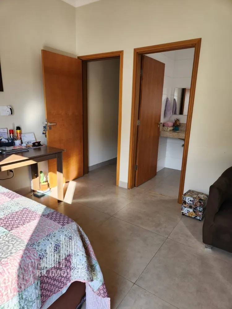 Casa, 3 quartos, 170 m² - Foto 1