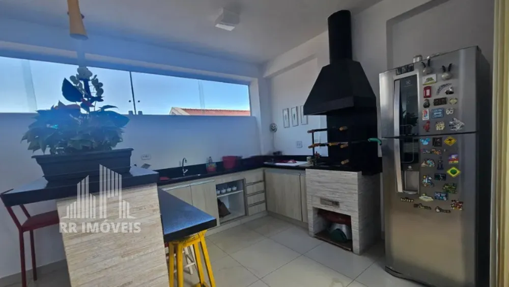 Casa, 2 quartos, 180 m² - Foto 1