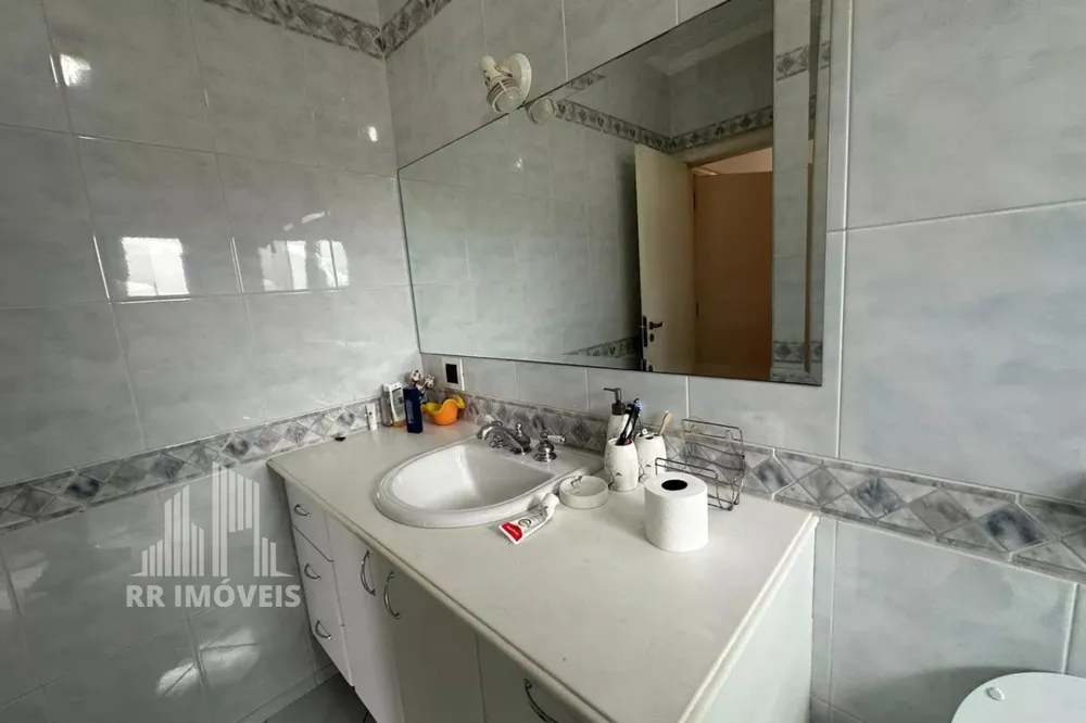 Casa, 7 quartos, 833 m² - Foto 1