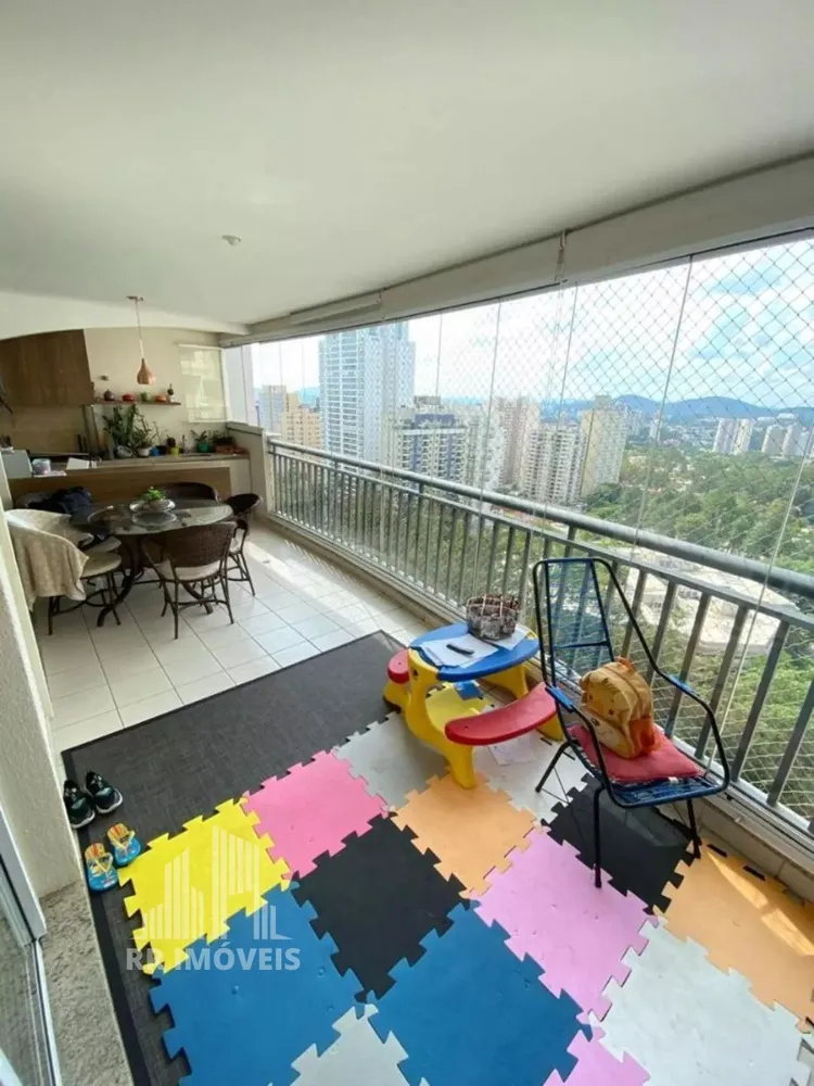 Apartamento, 3 quartos, 170 m² - Foto 2