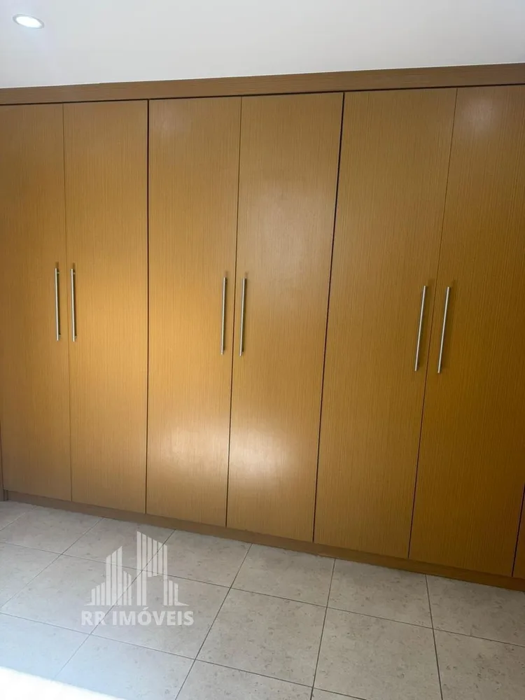 Casa, 3 quartos, 228 m² - Foto 3