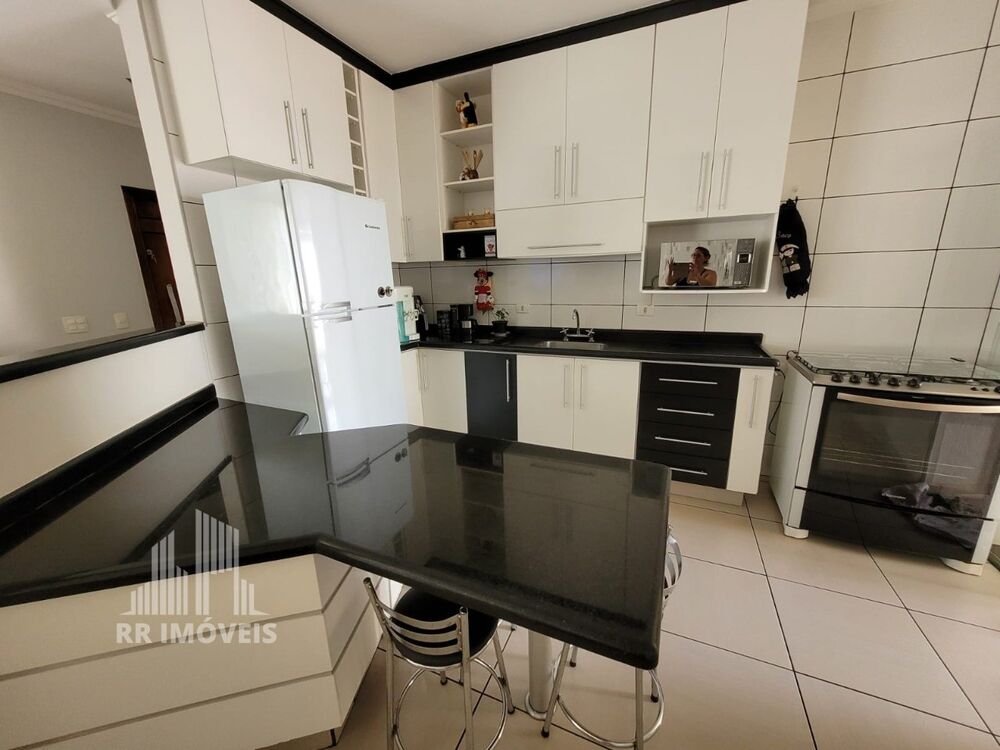 Casa, 3 quartos, 127 m² - Foto 1