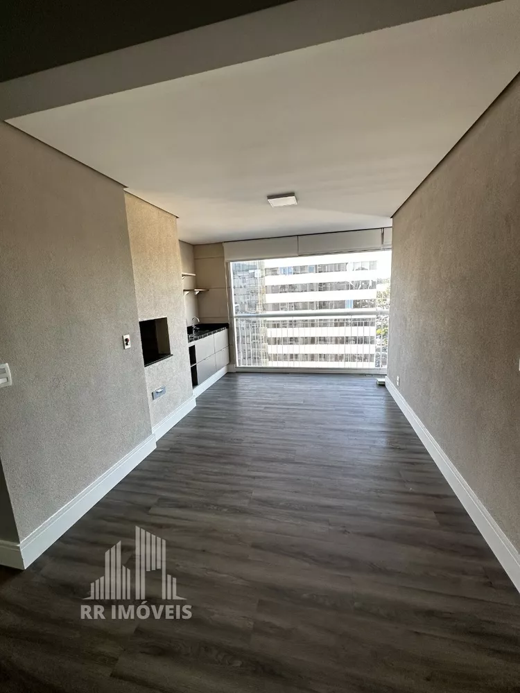 Apartamento à venda com 2 quartos, 107m² - Foto 1