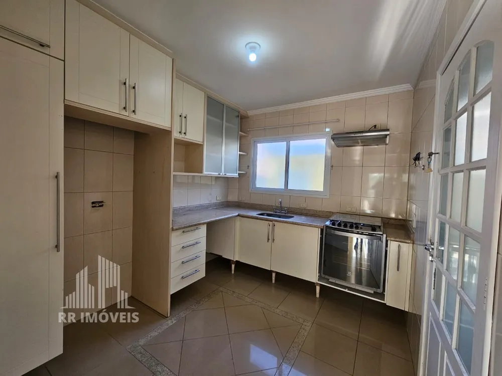 Casa, 4 quartos, 318 m² - Foto 2
