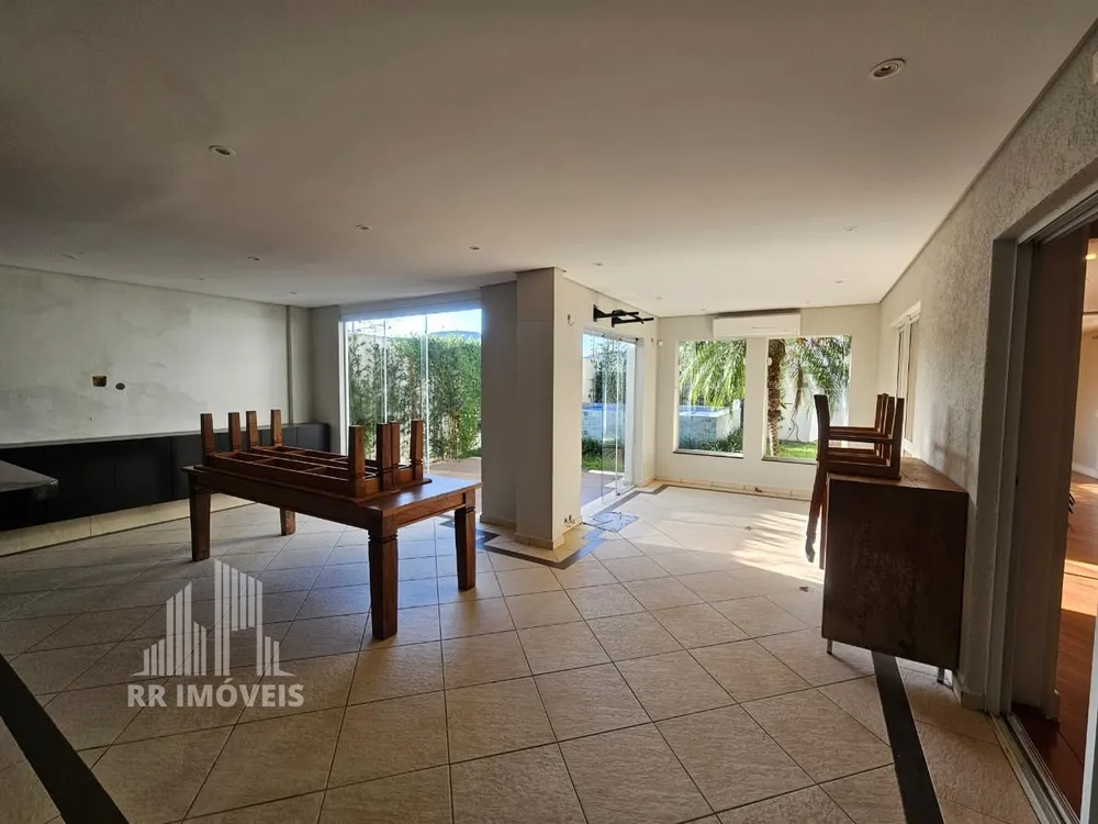 Casa, 4 quartos, 318 m² - Foto 4