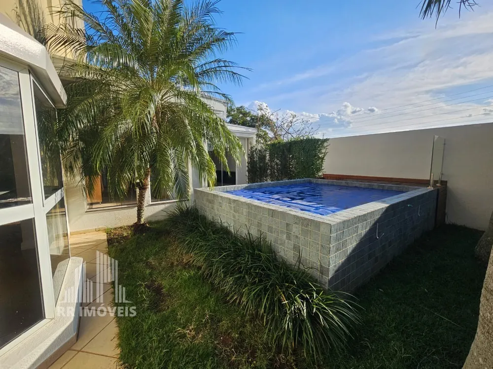 Casa, 4 quartos, 318 m² - Foto 1
