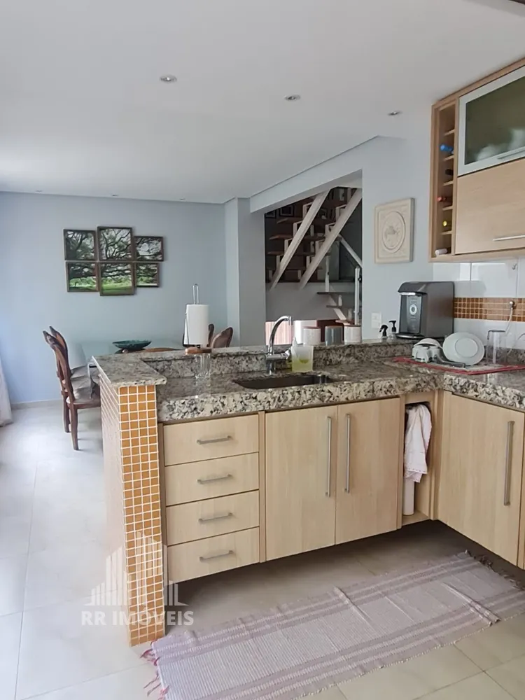 Casa, 3 quartos, 310 m² - Foto 3