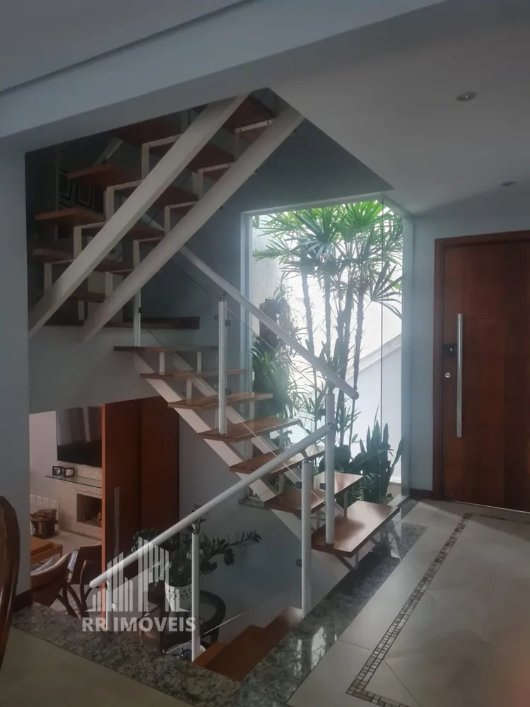 Casa, 3 quartos, 310 m² - Foto 5